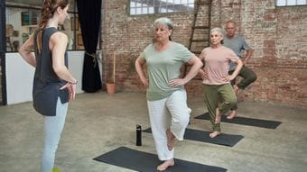 筋トレで力を振り絞るよりずっと効果的…脳神経が活発化し､寝たきりも防げる1回10秒の簡単ストレッチ