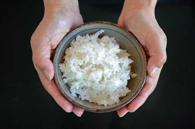 茶碗いっぱいのご飯