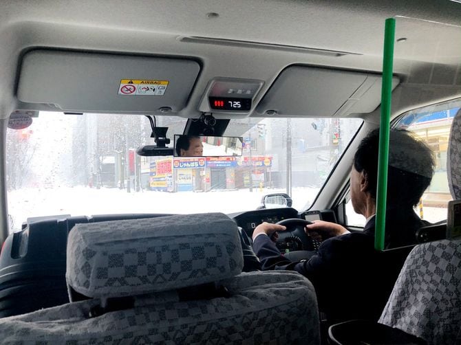 タクシー運転手