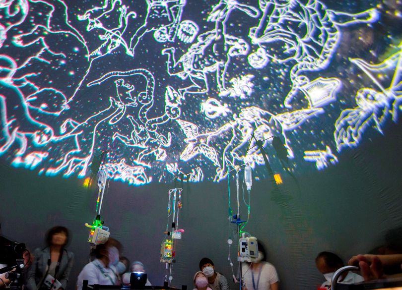 病院から出られない子供に"星空"を見せる 「宙先案内人」という仕事