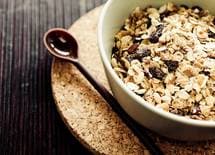 フルグラ"5年で10倍"朝食革命の仕掛け人