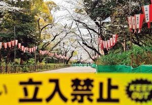 新型コロナウイルス感染拡大により、閉鎖されるエリアも出てきた。