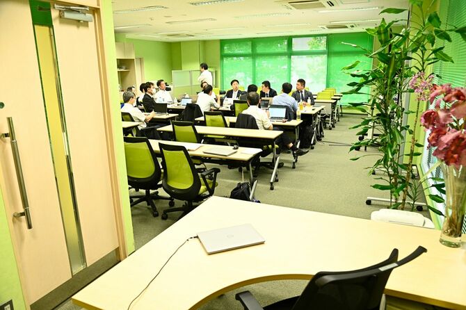 サイゼリヤ東京本部の会長室。非常にシンプルなつくりだ