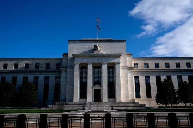 米国ワシントンD.C.にある連邦準備制度理事会（FRB）本部＝2021年4月16日