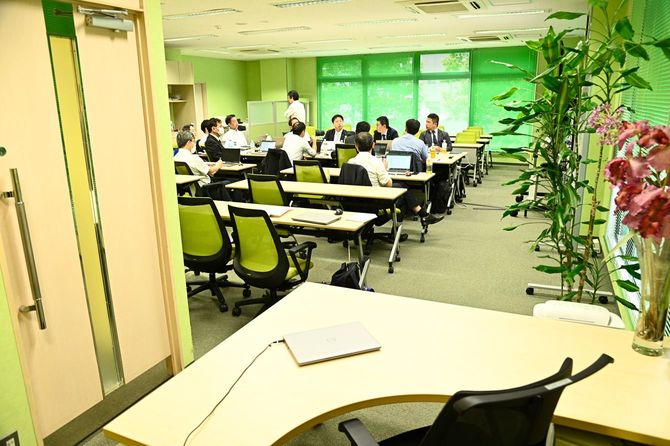 サイゼリヤ東京本部の会長室。非常にシンプルなつくりだ