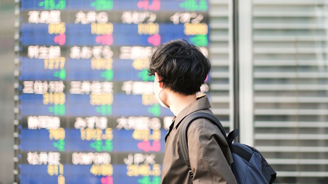 ｢年275万円の不労所得が手に入る｣投資歴18年のサラリーマン投資家が死ぬまで持ちたい日本株17選 普通の会社員が｢第2の収入源｣を作るシンプルな方法