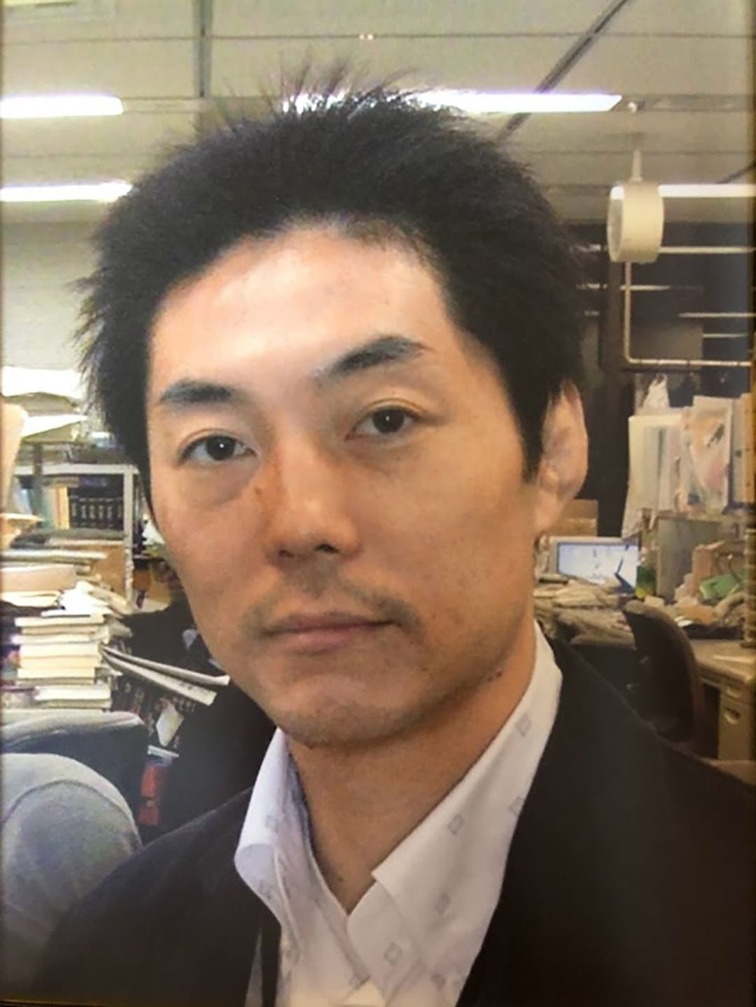 朝日新聞の桂禎次郎記者。享年41。