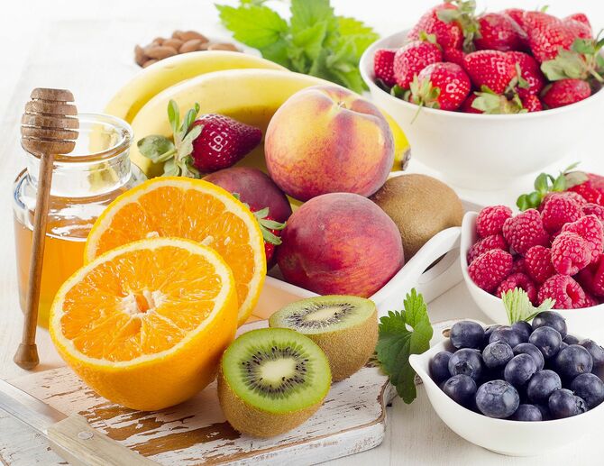 フルーツとハチミツ、ベリー