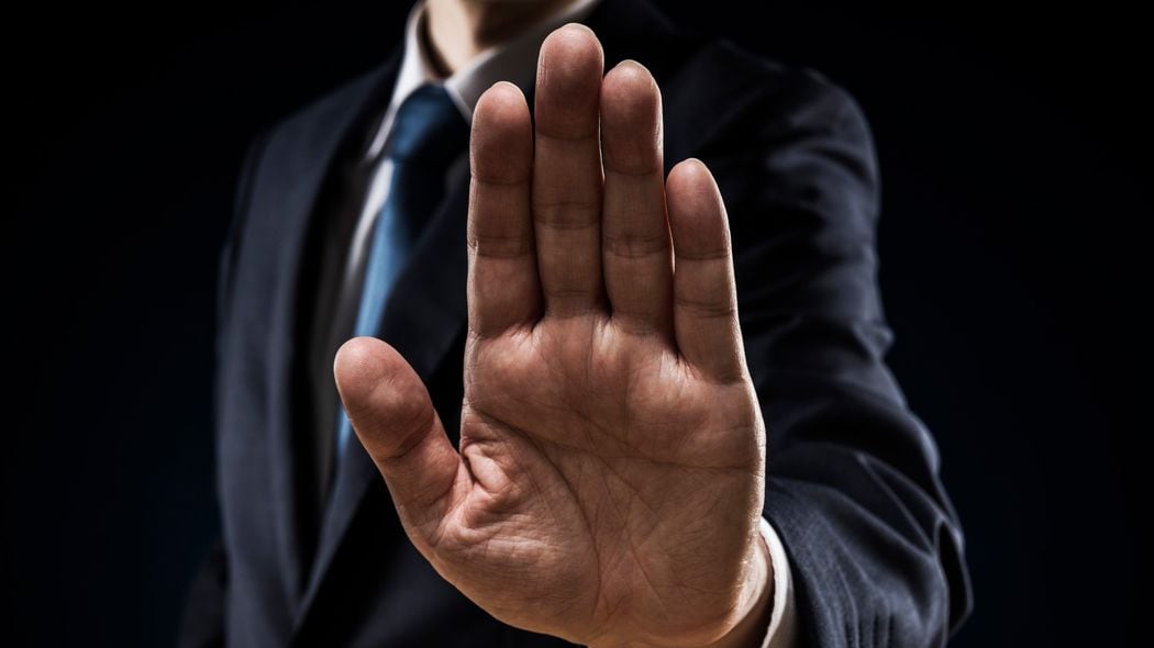 ｢自分は大丈夫です｣｢忙しくて｣より効果的…｢また誘いたい｣と思ってもらえる｢コミュ力が高い人の断り文句｣ 事実だとしても｢拒絶された｣と思わせてはいけない