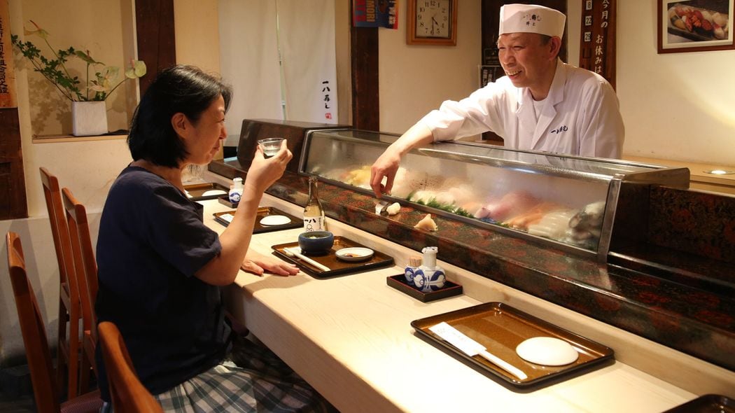 【青森県･青森駅でひとり飲み】北国の旨し握りを､銘酒とともに