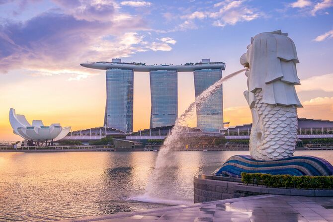 シンガポールのマーライオンが見える風景