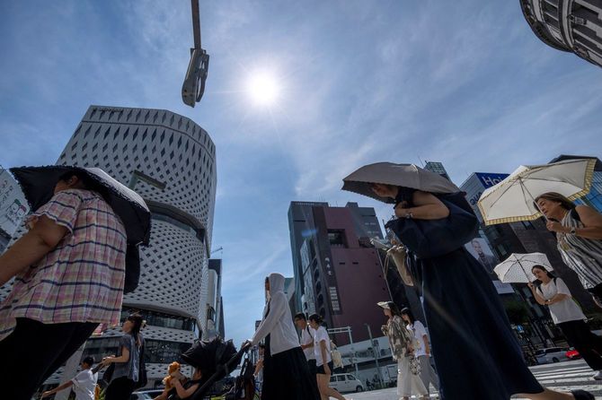 最高気温35度以上の猛暑日が続いた東京都内、2025年8月18日