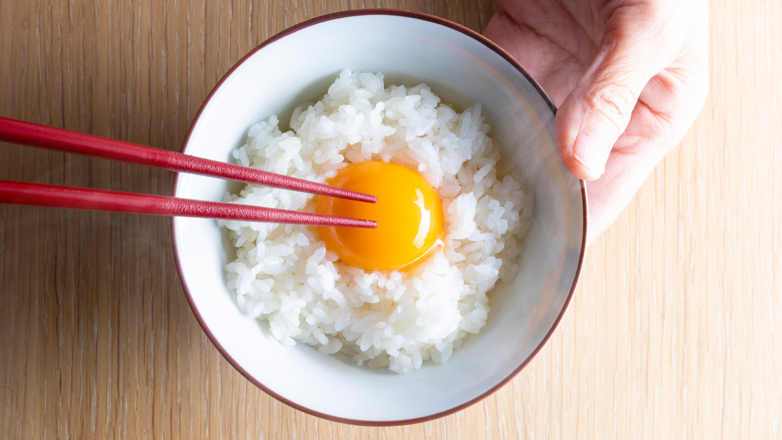 皮膚が乾燥し 爪はもろくなる 女性と若者の食事 に不足している ある栄養素 しらす きのこや卵から摂取できる President Online プレジデントオンライン