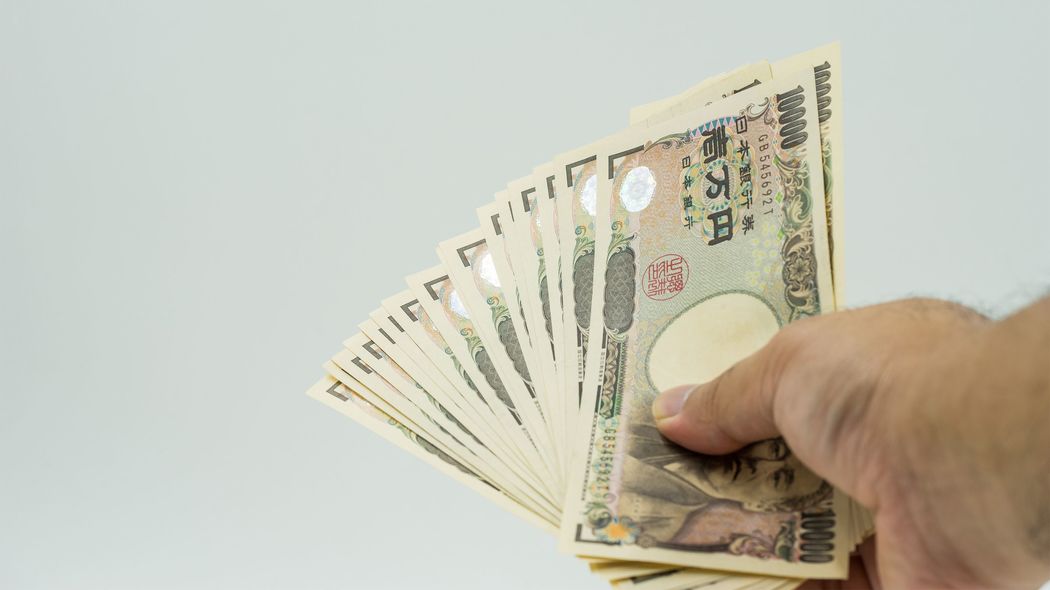 息子に投じた教育費2000万円ローンが終わらない…年金生活67歳父が朝から晩まで働き毎月返し続ける残酷な額