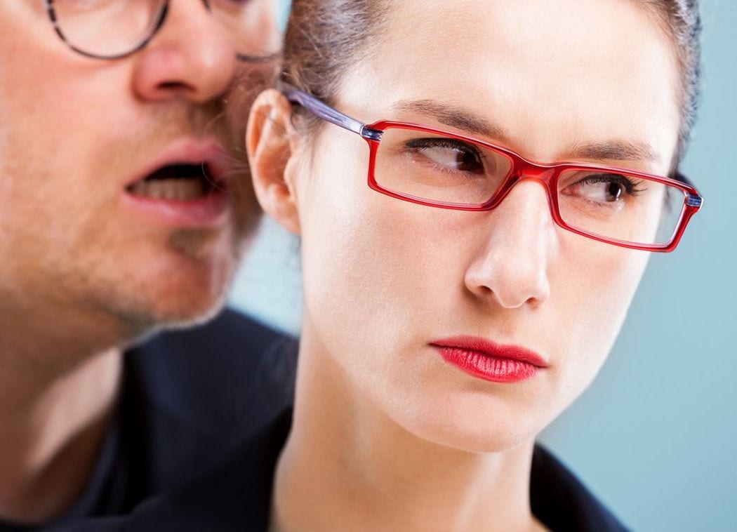 職場セクハラの6割が"泣き寝入り"のワケ たとえ報告しても、損をするだけ