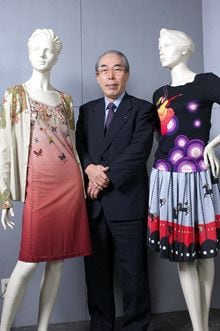 <strong>「かけ声では意識は変わらず、自主性にまかせることが大切」</strong><br>言葉だけでなく、さまざまなチャネルを通して社員とのコミュニケーションをとるセーレンの川田達男社長。