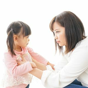 しつけのためにお尻をたたくと 約束を守れない子 になりやすい 子供のために が子供を苦しめる President Online プレジデントオンライン