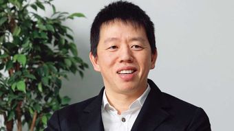 父親の｢カリスマ経営｣からの脱却…ジャパネットを急成長させた2代目社長の決断