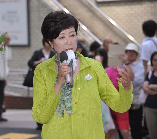 小池百合子東京都知事、2017年6月28日