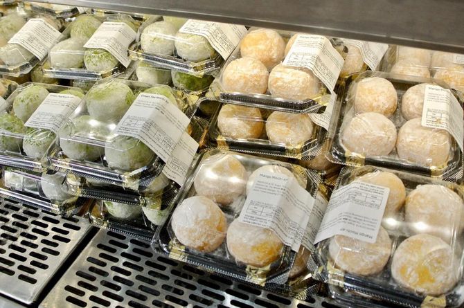 通常の大福餅も人気。