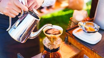 カフェが非対面社会で生き残るための､たった1つの道