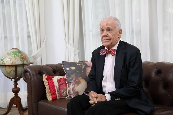 「バブル崩壊前に最後の巨大バブルがやってくる可能性がある」と語るジム・ロジャーズ氏。