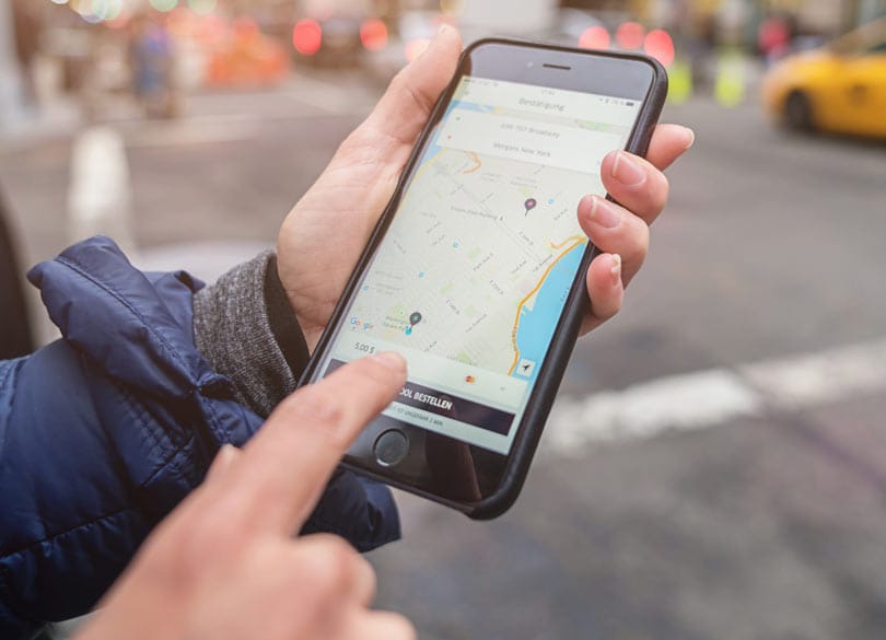 なぜ日本だけ「Uber」が広がらないのか 成長を阻害する「内なる壁 
