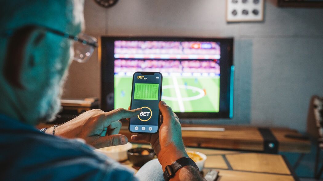 年6兆円が海外の違法サイトに流れている…非合法なのに日本が世界有数の｢スポーツ賭博大国｣になった背景 無法状態を作り出している政府の責任