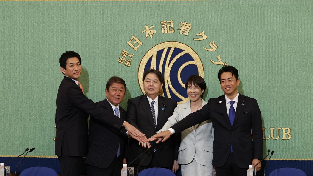 依然として｢小泉進次郎総理｣爆誕が既定路線だが…自民党が直視できていない総裁選後の不安定すぎる足元 高市早苗さんのスマホは誰かが取り上げるべき