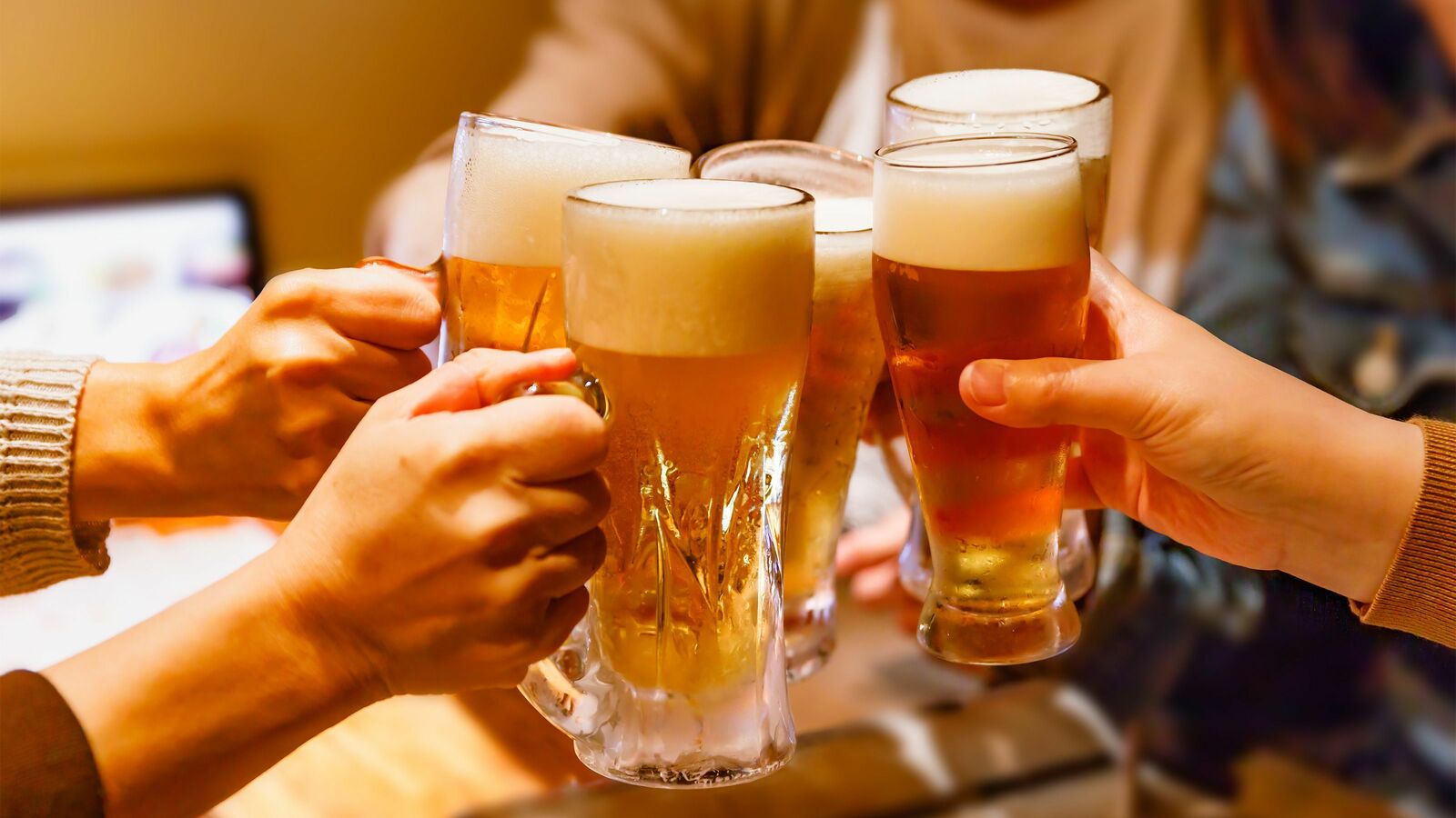 ｢飲み続けると強くなる｣は本当だが､そもそも飲酒量はゼロのほうがいい…｢お酒と健康｣をめぐる3つの真実 心疾患､脳梗塞､糖尿病などの死亡リスクは下がるが…