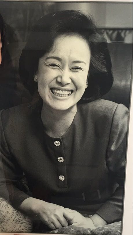 安倍晋太郎、美空ひばりも繋がる「ミニフィクサー」
