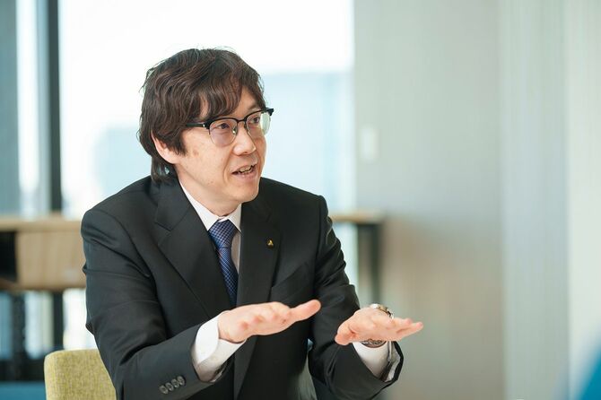 石田 高啓（いしだ・たかひろ）