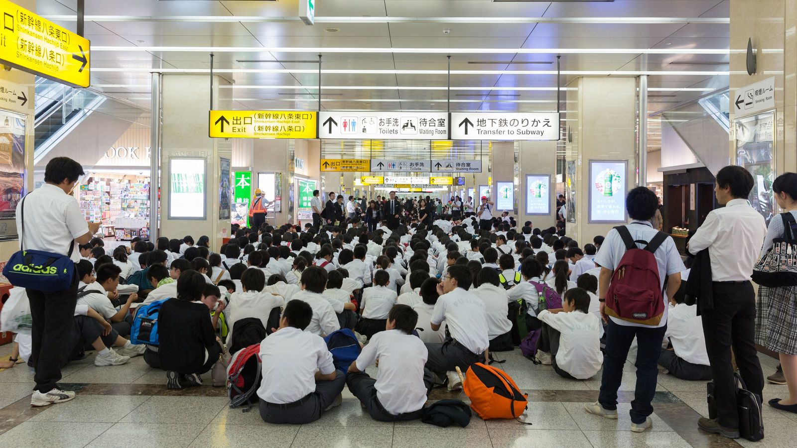 ｢修学旅行がつまらない｣と親からクレームが…家庭や学校を蝕む｢子どもを不快にさせない｣という危険な風潮 ｢褒めて伸ばす｣が｢ショックを与えない｣という意味に