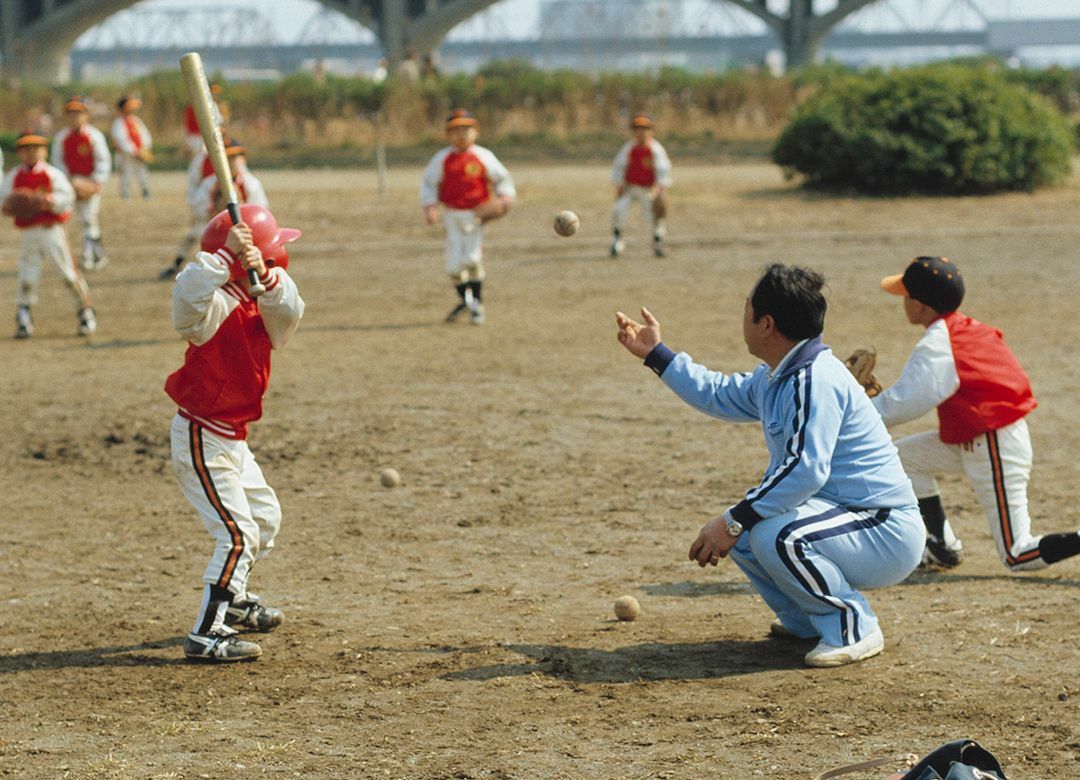 監督の"打つな"を無視した野球少年の末路 上からの命令は「絶対」なのか