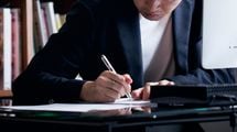宅建は3回落ちて断念､英検1級は19回目で合格…資格141種を持つ翻訳家が｢喜びひとしお｣と勧める資格の基準