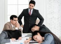 話が長い人に長くさせない"空気の作り方"