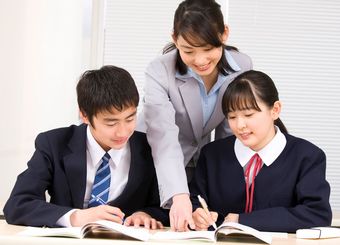 「穴埋め問題」解答脳はもう生き残れない
