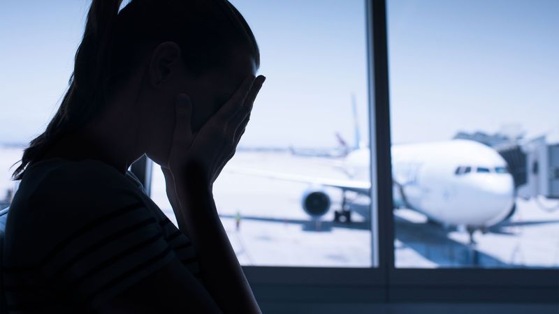 祖国の台湾には入国できず､住居のある日本にも戻れない…｢無国籍｣の早大教授は羽田空港で途方に暮れた ｢再入国許可の期限切れで出国した場合､永住資格はなくなる｣