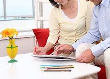 どうする!? 介護保険は負担増、給付縮小へ