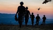 ｢休まず働く｣は日本人の悪癖…日米合同演習で自衛隊は疲労困憊でも米軍がずっと元気なワケ