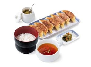 薄皮ぎょうざ定食