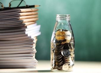 大学の学費が高騰を続ける2つの理由