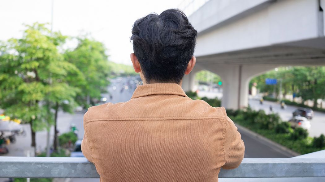 ｢ボディーバッグはダサい｣そんな言葉は無視していい…"休日の男性ファッション"が無限に叩かれる残念な理由