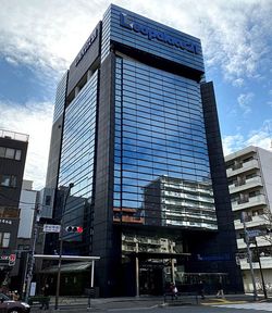 東京都中野区にあるレオパレス21の本社