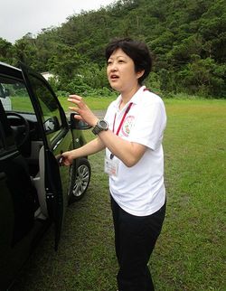 「あまみのねこ引っ越し応援団」を立ち上げた獣医師の斎藤先生