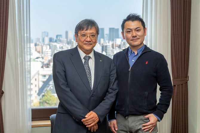 早稲田大学文学学術院教授の渡邉義浩さん、中国ルポライターの安田峰俊さん