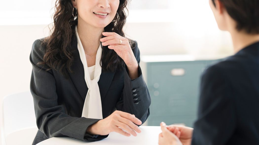 ｢お住まいはどちら?｣だけでは逆効果…雑談上級者が必ず付け加える"好印象を与えるひとこと" 真のコミュ強はネタ選びからひと味違う