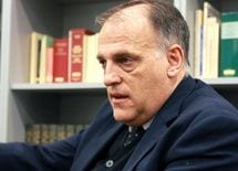 借金まみれのスペインリーグはいかにしてよみがえったか～ハビエル・テバス氏