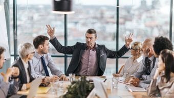 ｢バカな上司｣をバカにするのは控えるべき理由