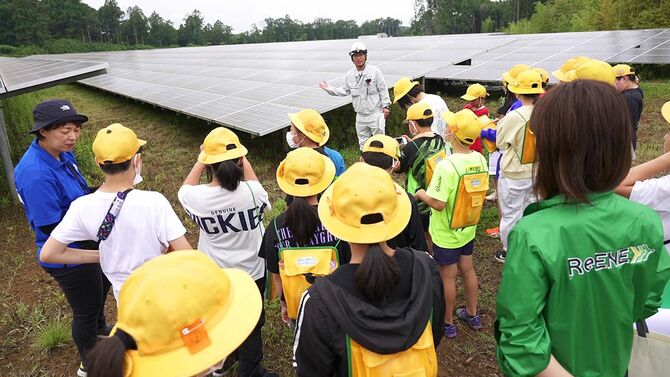 小学生向けの環境教育の様子